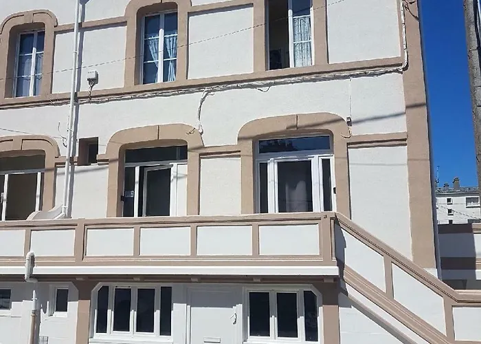 Hôtel accueillant les animaux: Appartement Mer - 50m Front de Mer